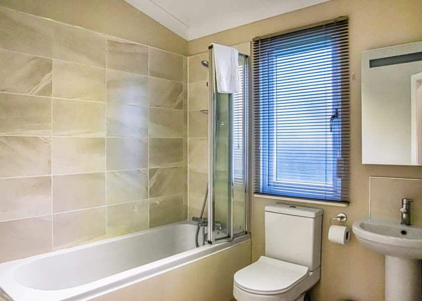 Yr Arenig - Pen-y-Garth Lodges, Bala,