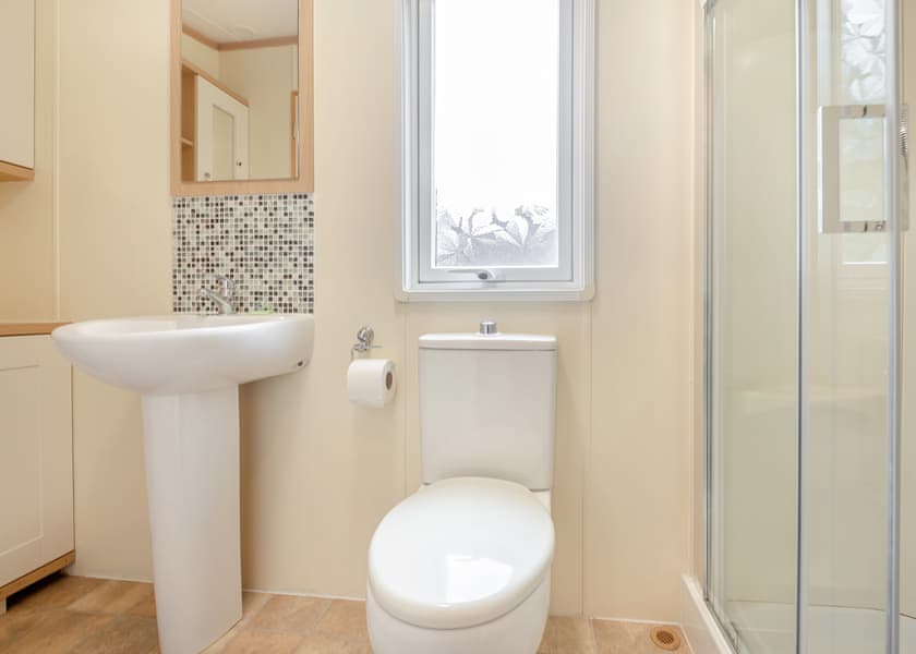 Buttercup 4 Pet - Pen-y-Garth Lodges, Bala,