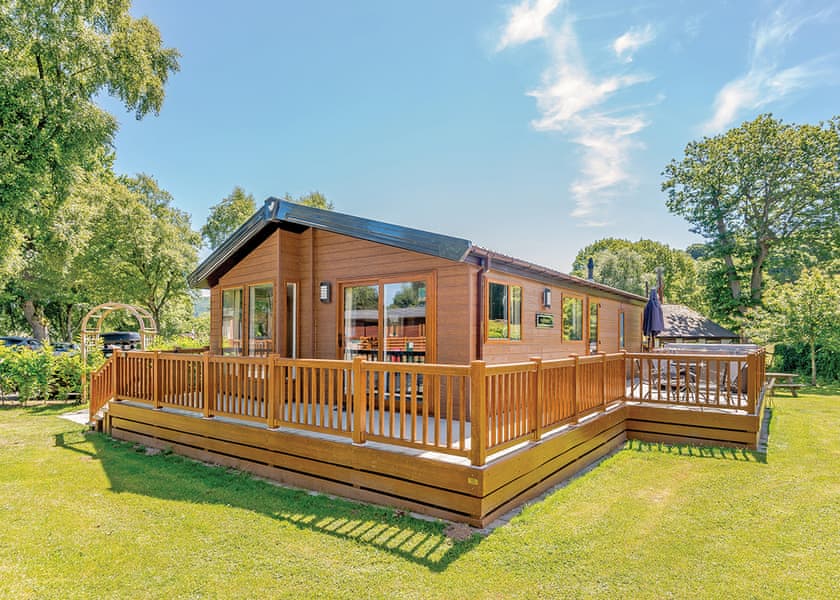 Foxglove 4 Platinum Plus Pet - Pen-y-Garth Lodges, Bala,