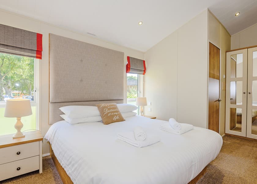 Foxglove 4 Platinum Plus Pet - Pen-y-Garth Lodges, Bala,