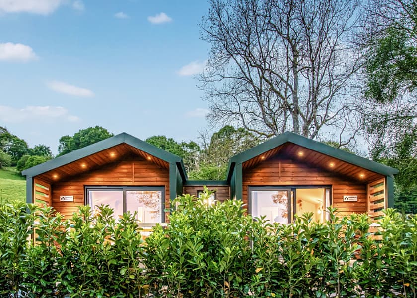 Saltbox Barn Lodges - Pen-y-Garth Lodges, Bala,