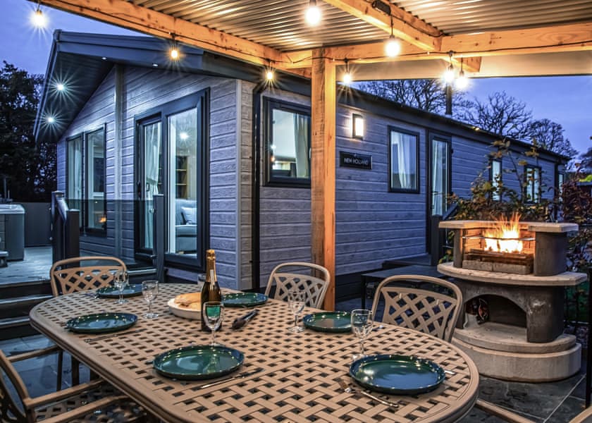 Lliw - Pen-y-Garth Lodges, Bala,