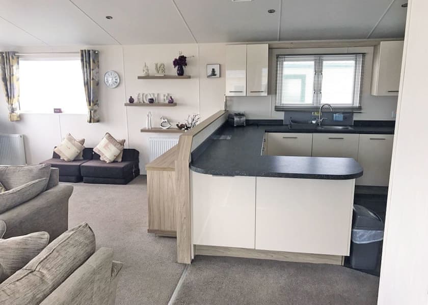 Barefoots Lodge (ref LP13213) in Eyemouth, Berwickshire Hoseasons