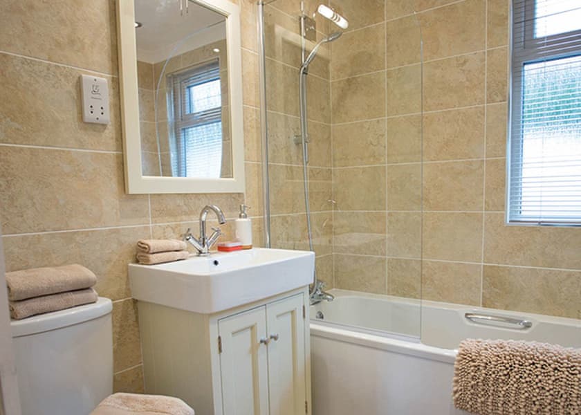 Silverdale Lodge - Fallbarrow, Bowness-on-Windermere
