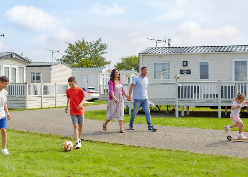 Heacham Beach in Heacham, Norfolk | Hoseasons