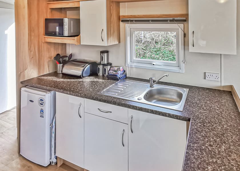 Gold Plus 2 Bed - Perran Heights Holiday Park, Penhallow