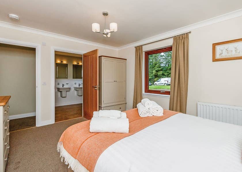 Galbraith Premier Spa (Pet) - Piperdam, Fowlis, Liff, Dundee