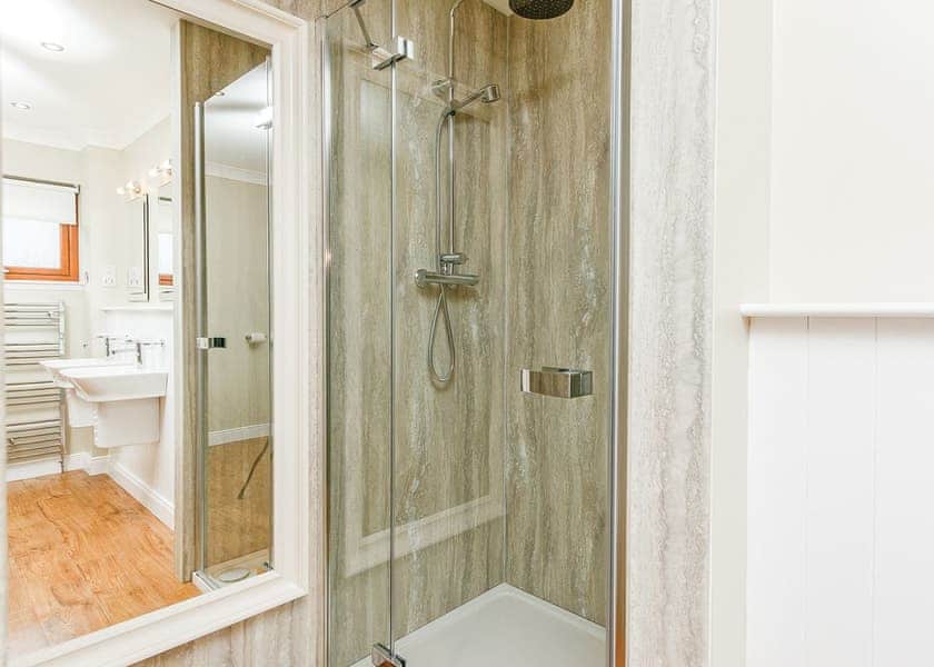 Galbraith Premier Spa (Pet) - Piperdam, Fowlis, Liff, Dundee