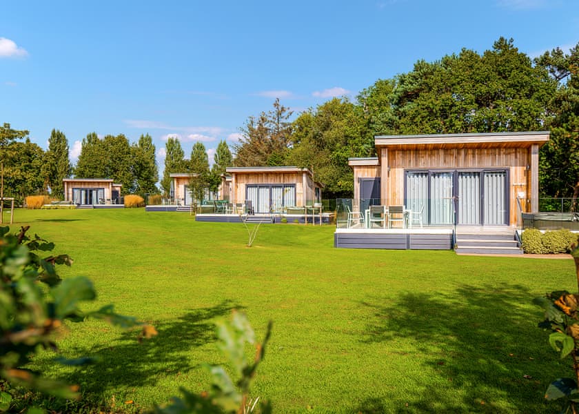 Studio Lodge - Plassey Holiday Park, Eyton, Wrexham