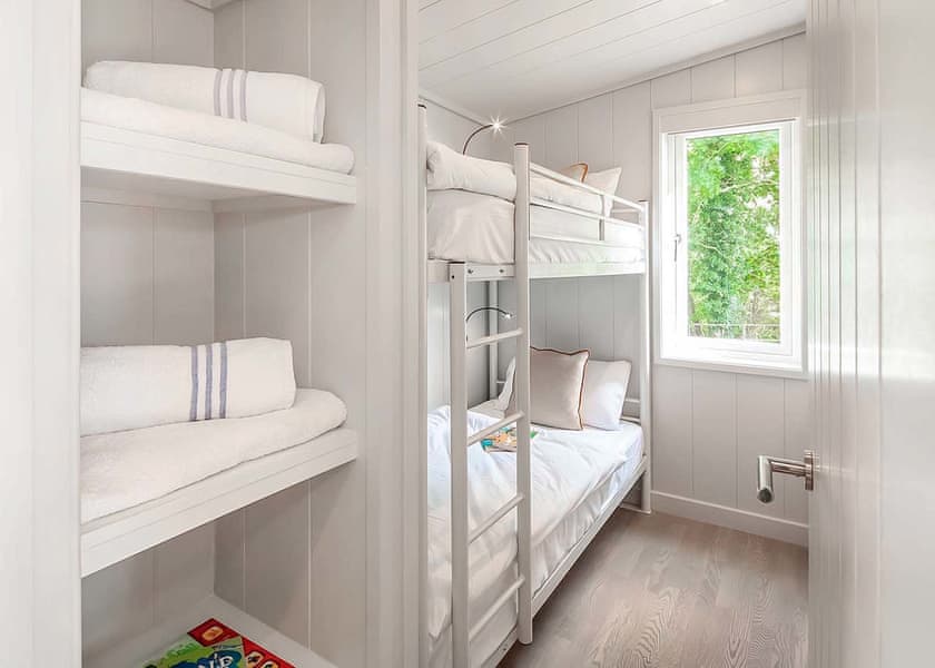 Studio Lodge - Plassey Holiday Park, Eyton, Wrexham