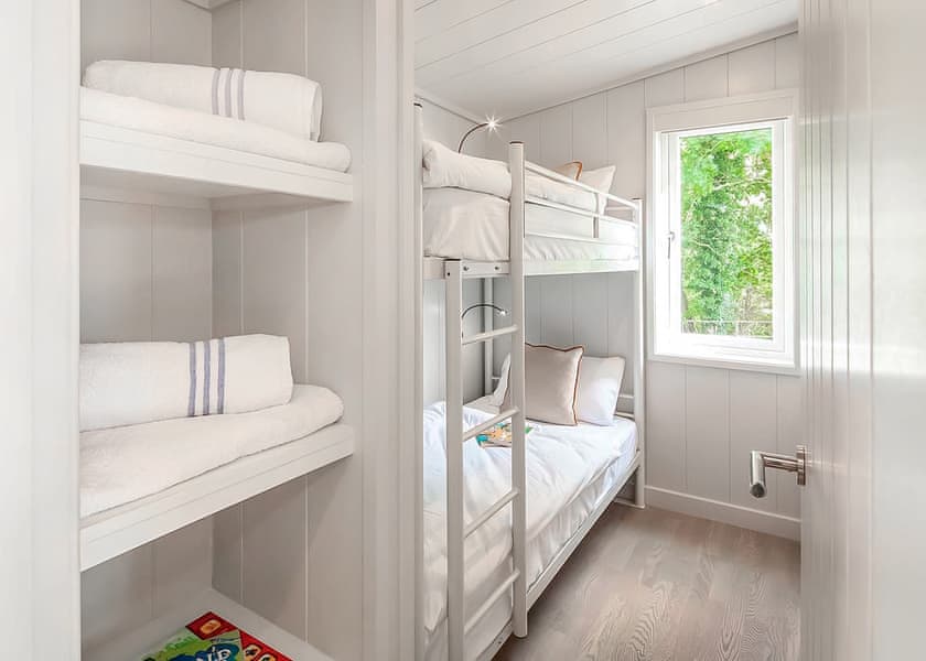 Studio Lodge Plus - Plassey Holiday Park, Eyton, Wrexham