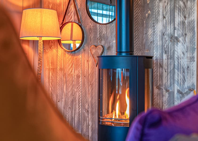 Safari Tent Plus - Plassey Holiday Park, Eyton, Wrexham