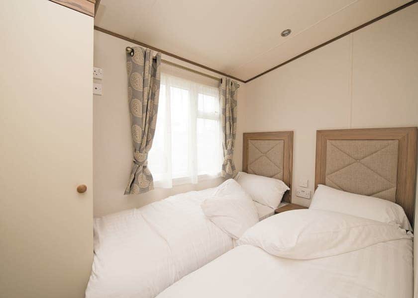 Typical Cove | Lower Hyde, Shanklin