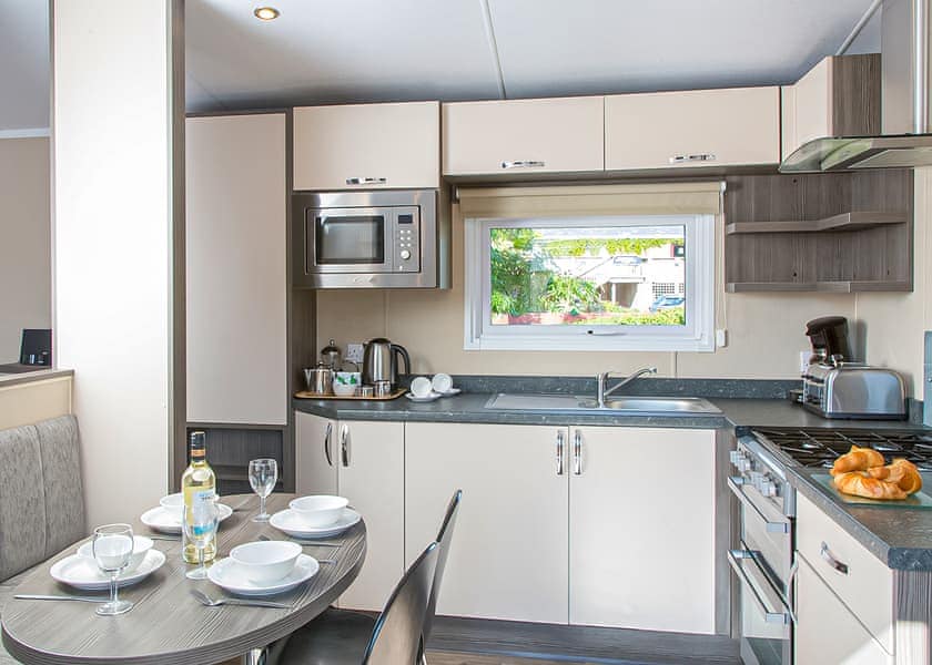 Signature Premier 6 Plus (Pet Friendly) - Primley Meadow, Paignton