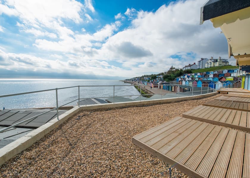 Naze Marine, Walton-on-the-Naze 