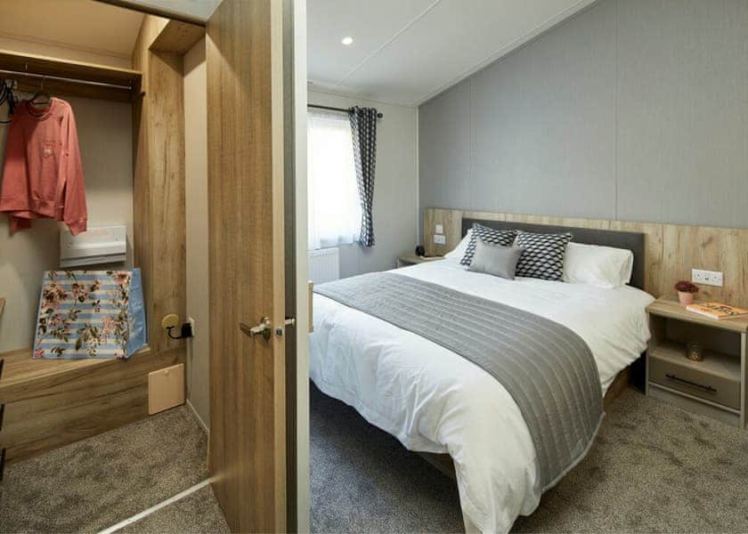 St Helen’s Lodge - Nodes Point, Ryde, Nr Bembridge