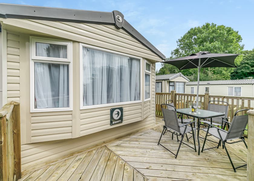 Gold - Poldown Holiday Park, Helston