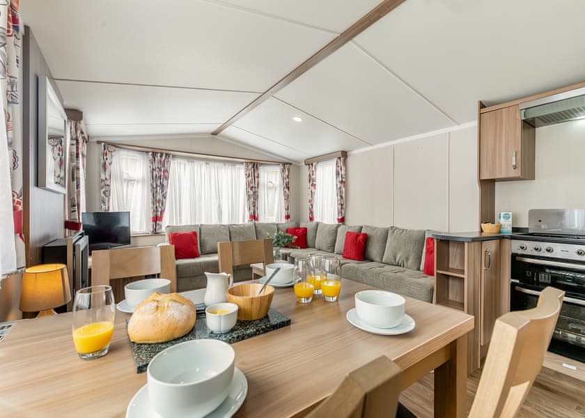 Gold - Poldown Holiday Park, Helston