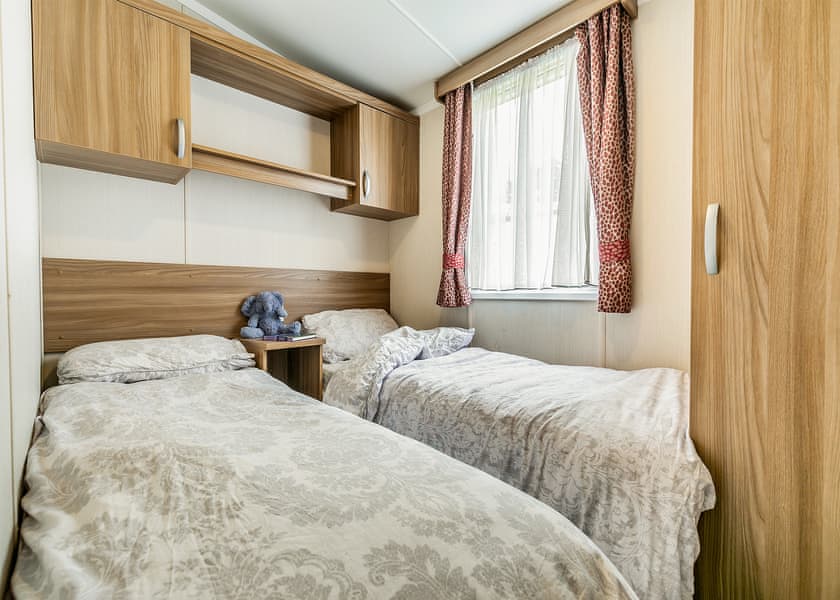 Gold - Poldown Holiday Park, Helston