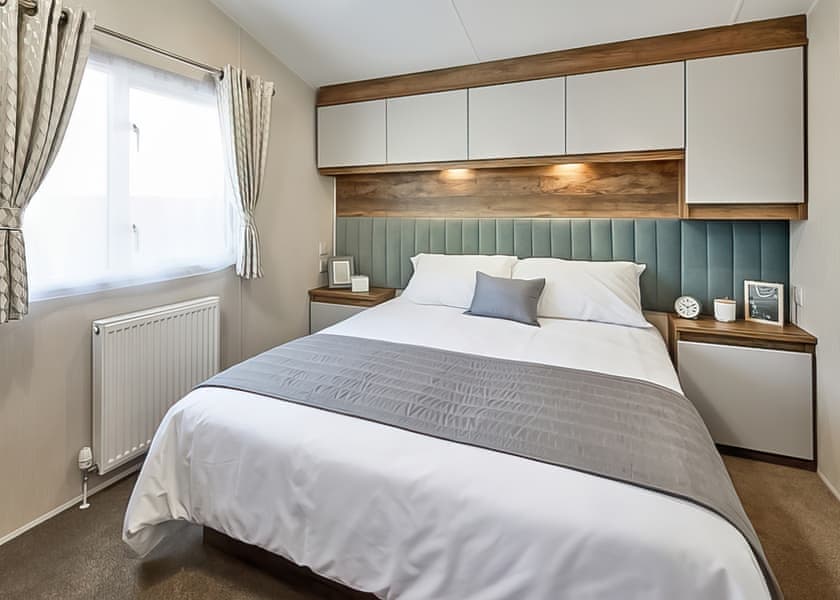 Gold Plus (Private Garden) - Poldown Holiday Park, Helston