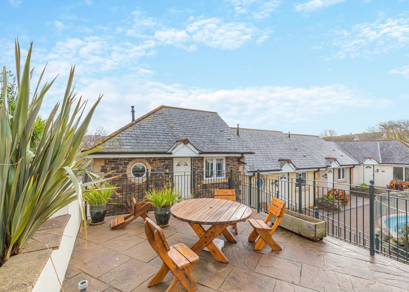 Veor Pool Villa - Porth Veor, Porth, Nr Newquay
