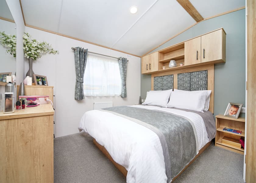 Comfort Plus Caravan 6 - Praa Sands Holiday Park, Penzance