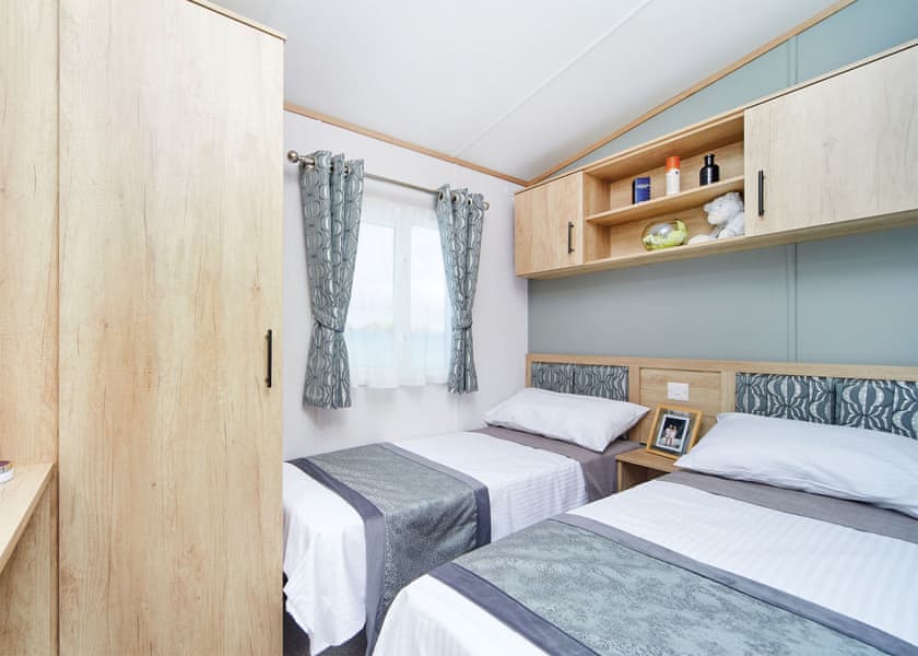 Comfort Plus Caravan 6 - Praa Sands Holiday Park, Penzance