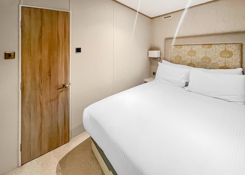 Comfort Holiday Home 6 - Praa Sands Holiday Park, Penzance