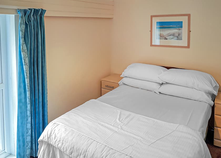 Typical PV 2 Bed Silver House sleeps 6 | PV 2 Bed Silver House sleeps 6 - Perran View Holiday Park, St Agnes, Nr Newquay