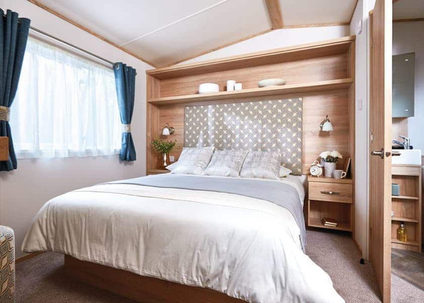 Typical Bexhill | Bexhill - Romney Sands, New Romney