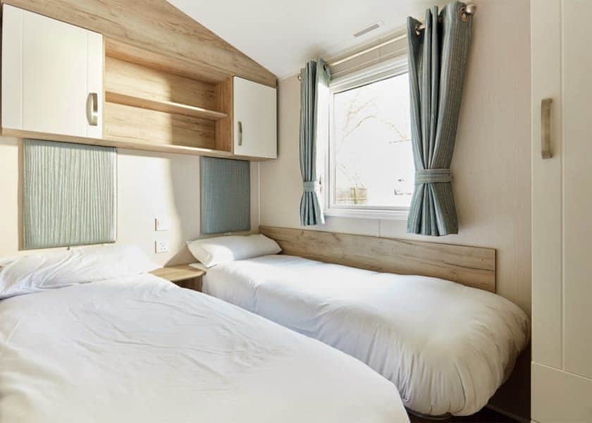 Dymchurch - Romney Sands, New Romney