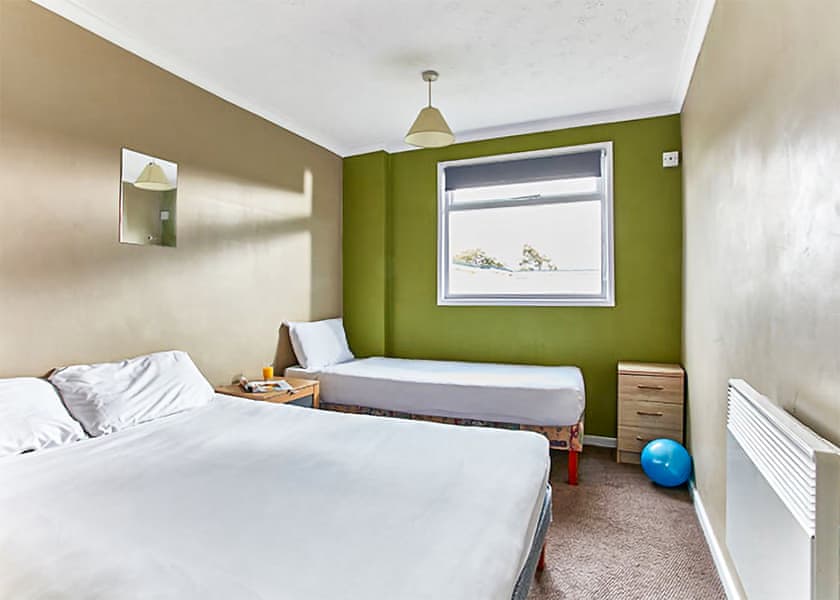 Mablethorpe Chalet P, Mablethorpe Chalet - Summerfields, Scratby, Great Yarmouth