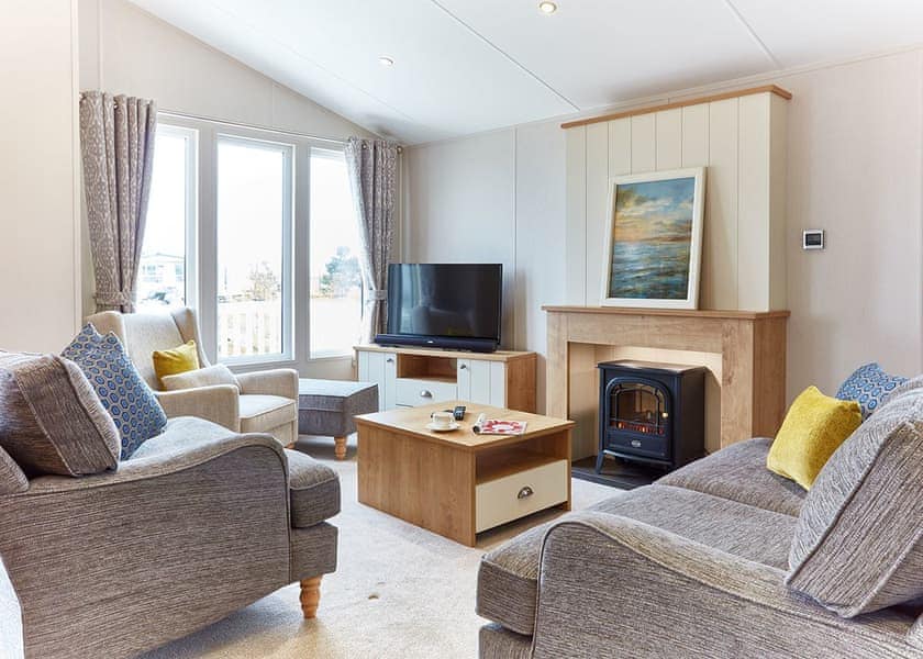 Huntswood Lodge in Skegness | Hoseasons