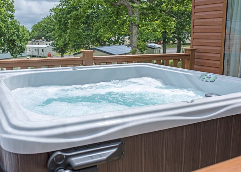 Thorness Bay, Thorness, Nr Cowes