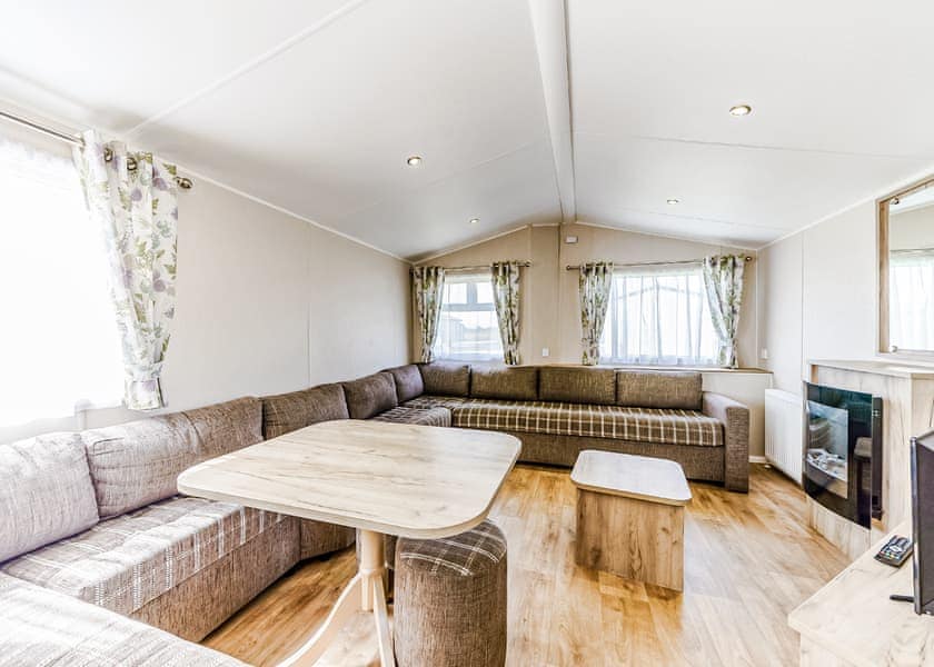 Purn Gold 6 (Pet) - Riverside Holiday Village, Bleadon, Weston-Super-Mare