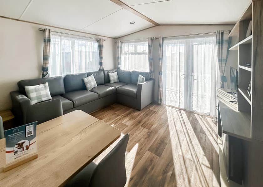 Purn Gold 8 (Pet) - Riverside Holiday Village, Bleadon, Weston-Super-Mare