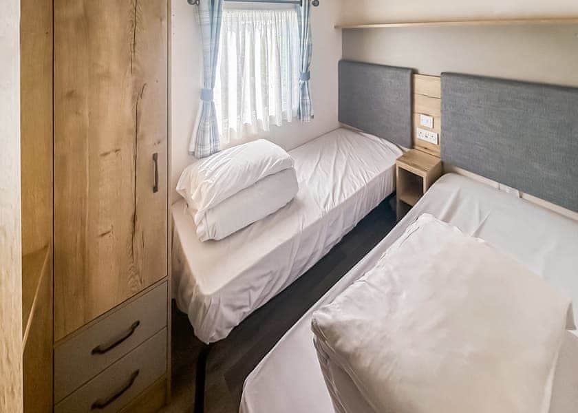 Platinum 2 - Riverside Holiday Village, Bleadon, Weston-Super-Mare