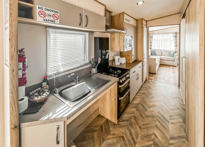 Platinum WF - Riverside Holiday Village, Bleadon, Weston-Super-Mare