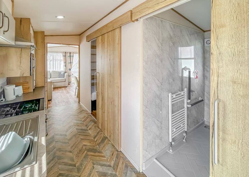 Platinum WF - Riverside Holiday Village, Bleadon, Weston-Super-Mare