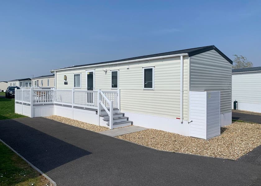 Purn Gold 8 - Riverside Holiday Village, Bleadon, Weston-Super-Mare