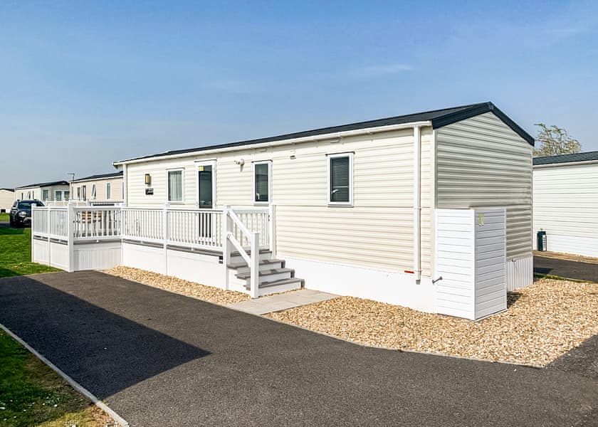Purn Gold 6 - Riverside Holiday Village, Bleadon, Weston-Super-Mare