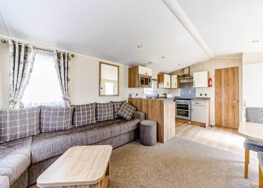 Purn Gold 6 - Riverside Holiday Village, Bleadon, Weston-Super-Mare