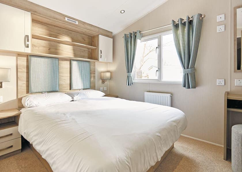 Typical Reedham | Breydon Water, Burgh Castle, Nr Gt Yarmouth