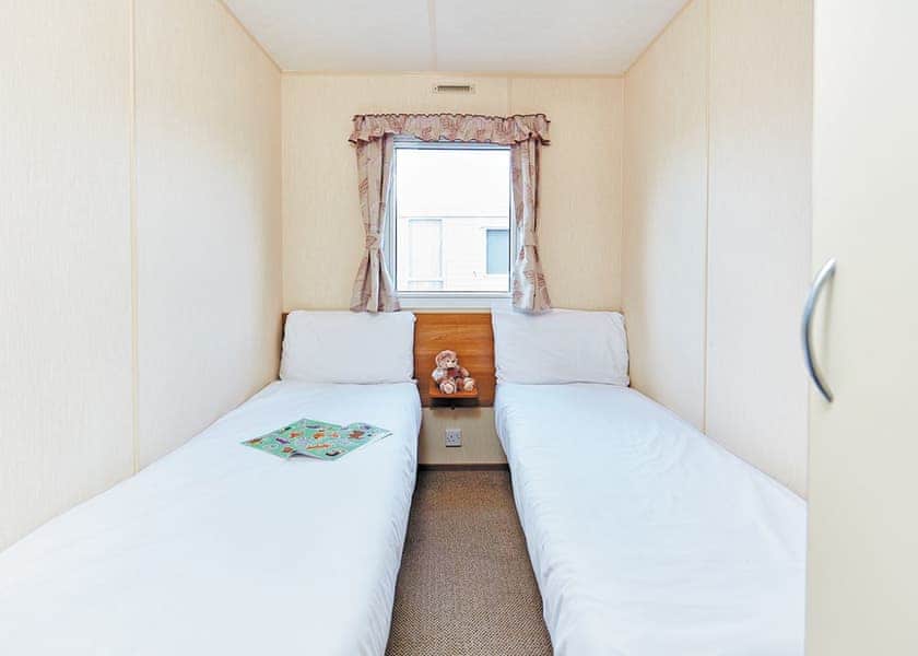 Typical | Acle - Breydon Water, Burgh Castle, Nr Gt Yarmouth