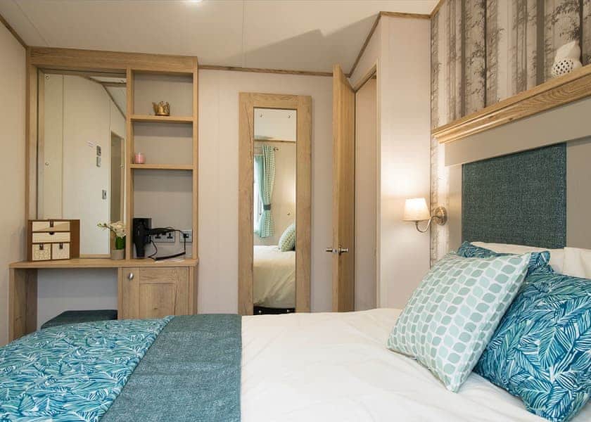 Cantley Pet Friendly - Breydon Water, Burgh Castle, Nr Gt Yarmouth