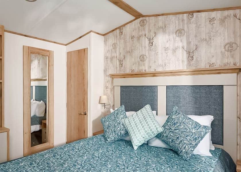 Cantley Pet Friendly - Breydon Water, Burgh Castle, Nr Gt Yarmouth