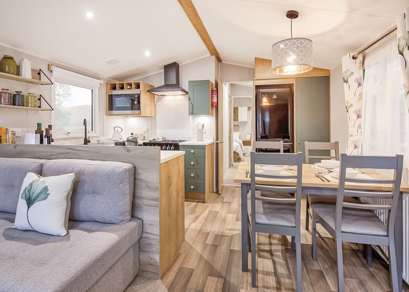 Autograph Junior Lodge 3 Bed with Hot Tub - Percy Wood Country Park, Morpeth