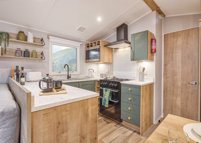 Autograph Junior Lodge 3 Bed with Hot Tub - Percy Wood Country Park, Morpeth