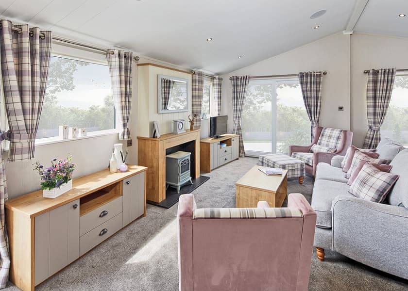 Autograph Lodge 2 Bed with Hot Tub - Percy Wood Country Park, Morpeth