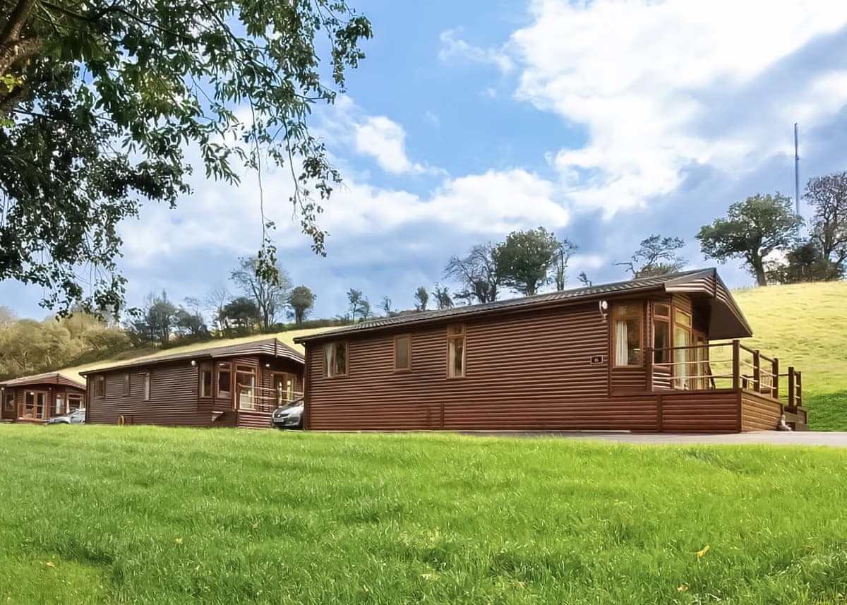 Pant Wilkin Lodges and Equestrian Centre - Lodge in Glamorgan